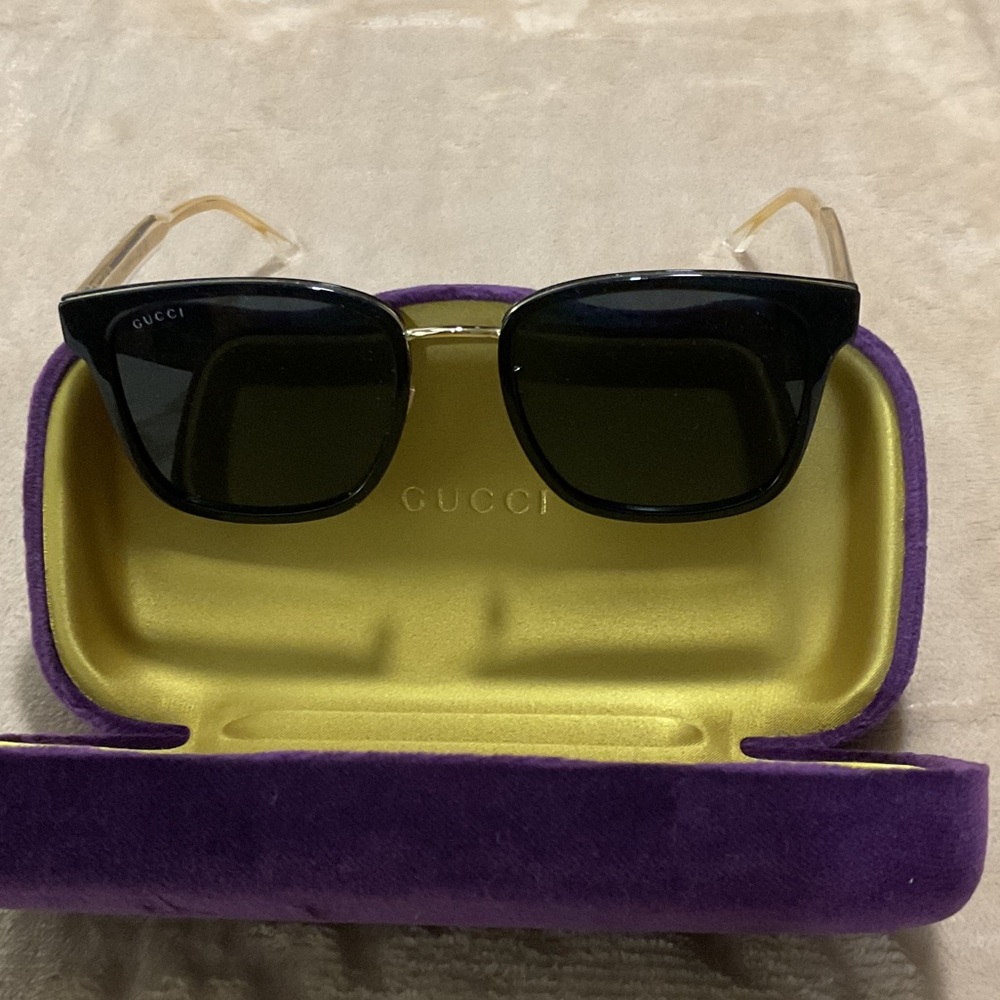 Gucci Black and Gold Sunglasses